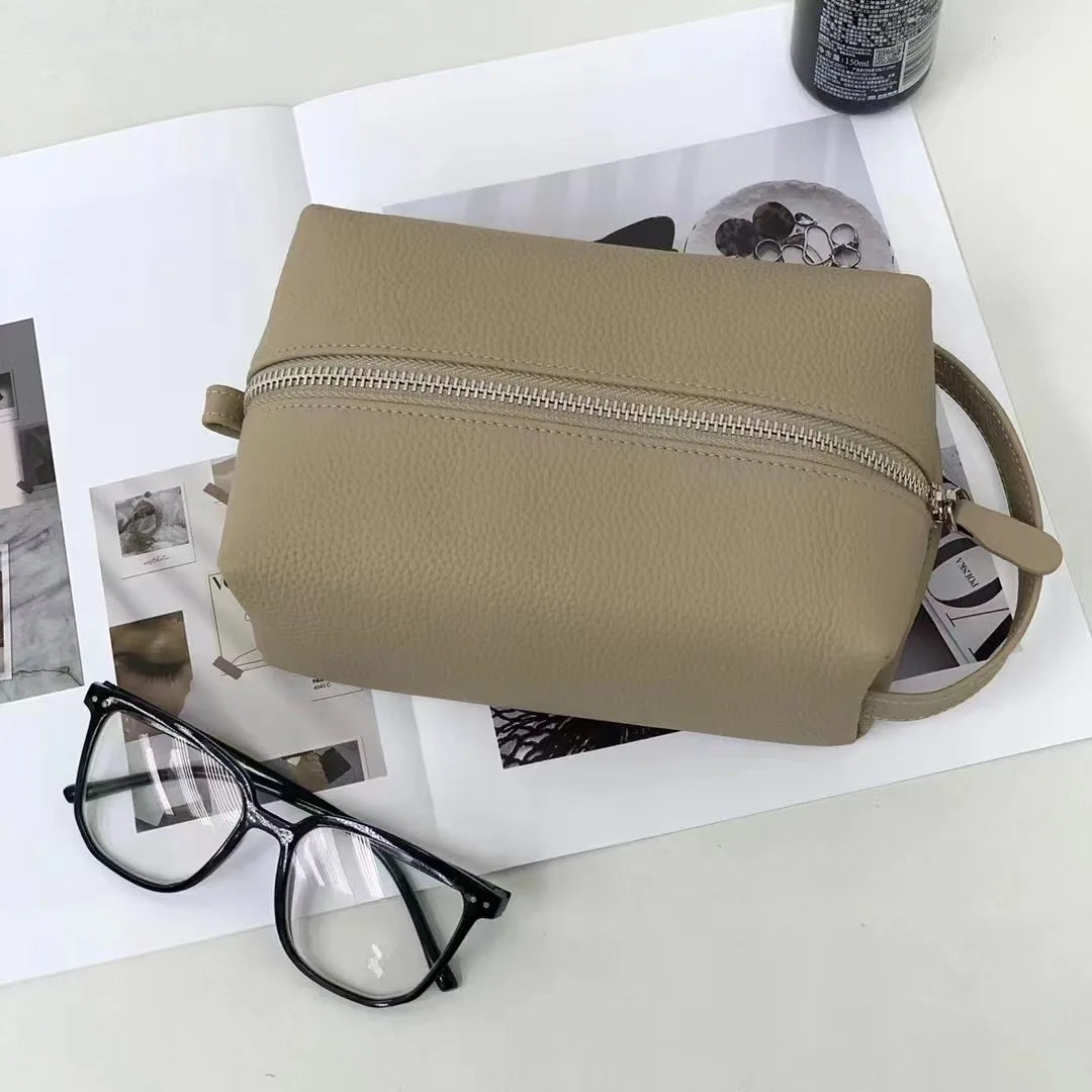 Minimalist Genuine Leather Makeup Pouch – Elegant Travel Organizer | Status Bags