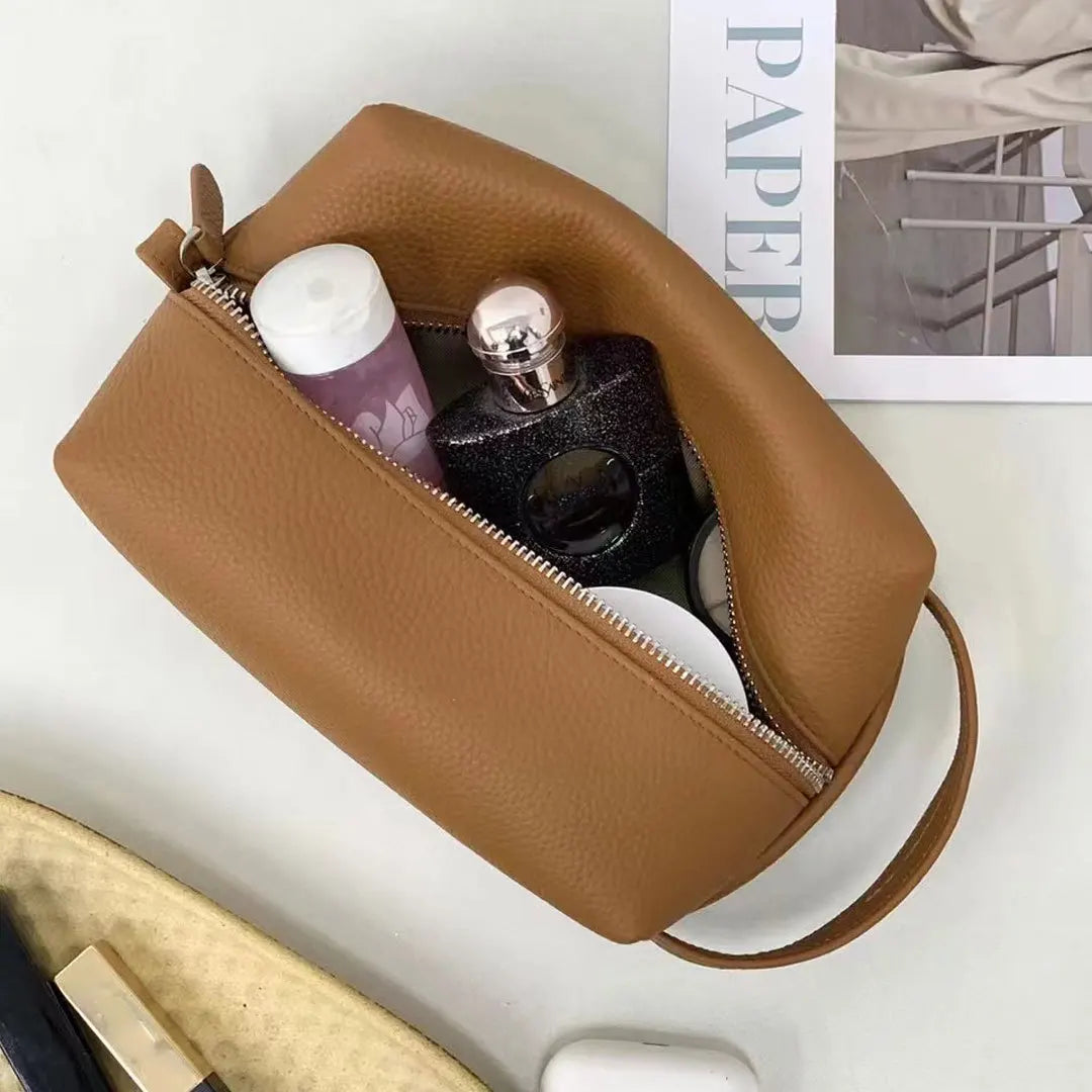 Minimalist Genuine Leather Makeup Pouch – Elegant Travel Organizer | Status Bags